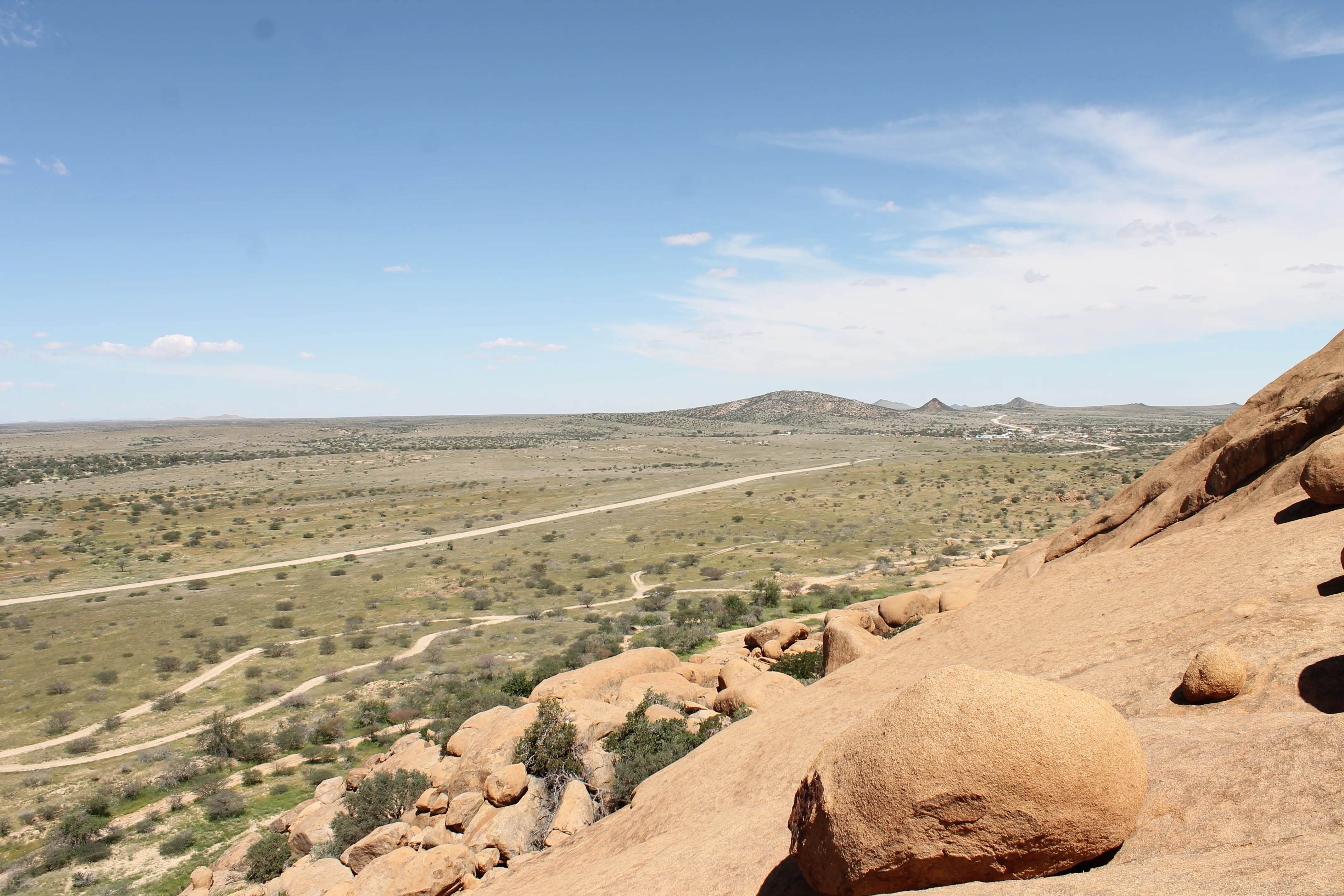Bushman painting site visited during Spitzkoppe tour