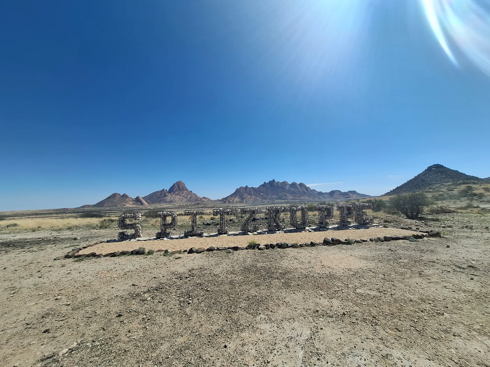 Spitzkoppe Guided Full Day Tour photo 7